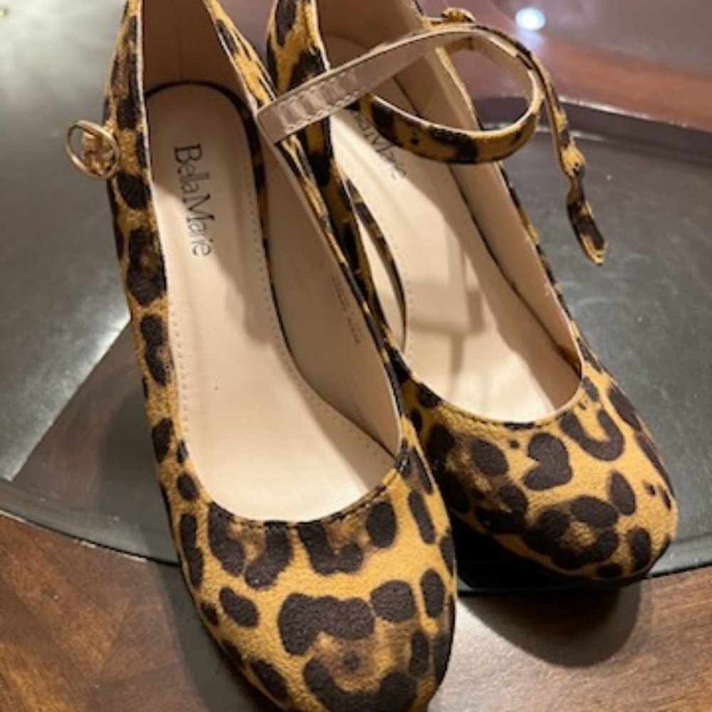 Bella Marie wedges